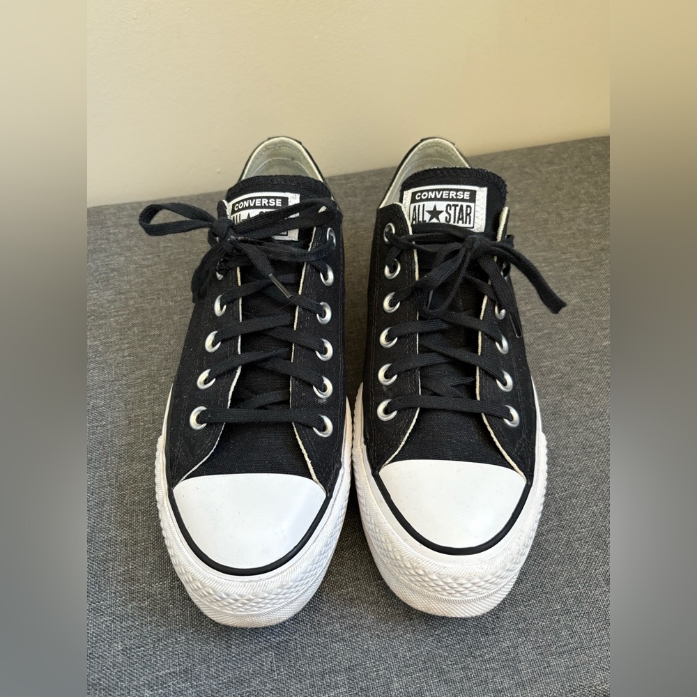Converse Chuck Taylor® All Star® Platform Sneaker (Women) - EUC!